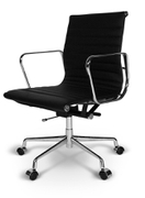 Кресло Eames Style Ribbed Office Chair EA 117 черная кожа